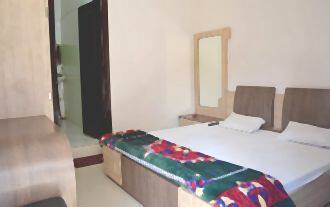 Hotel Varun Inn, Shivpuri 3